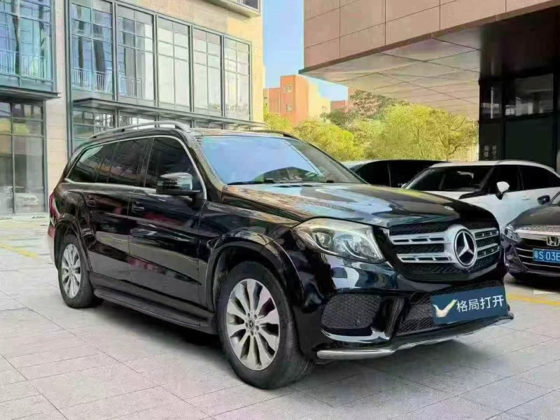 深圳17年奔驰GLS2