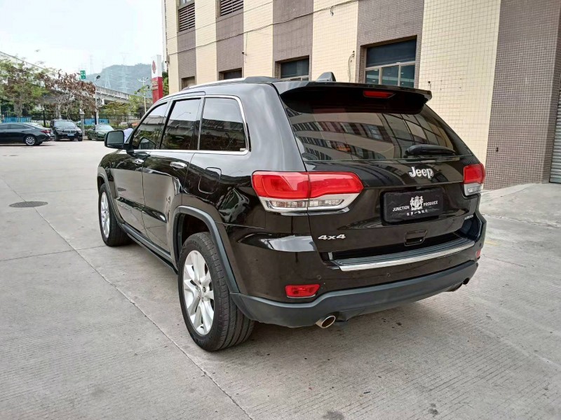 东莞18年Jeep大切诺基7