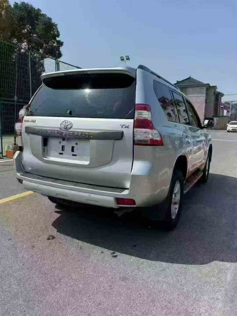 温州16年丰田普拉多6