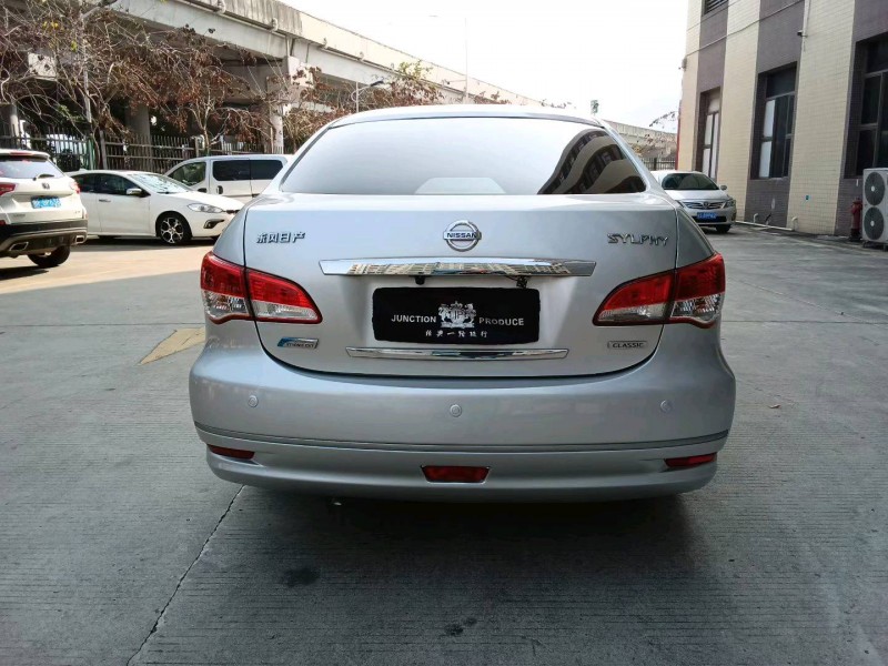 东莞18年日产轩逸9