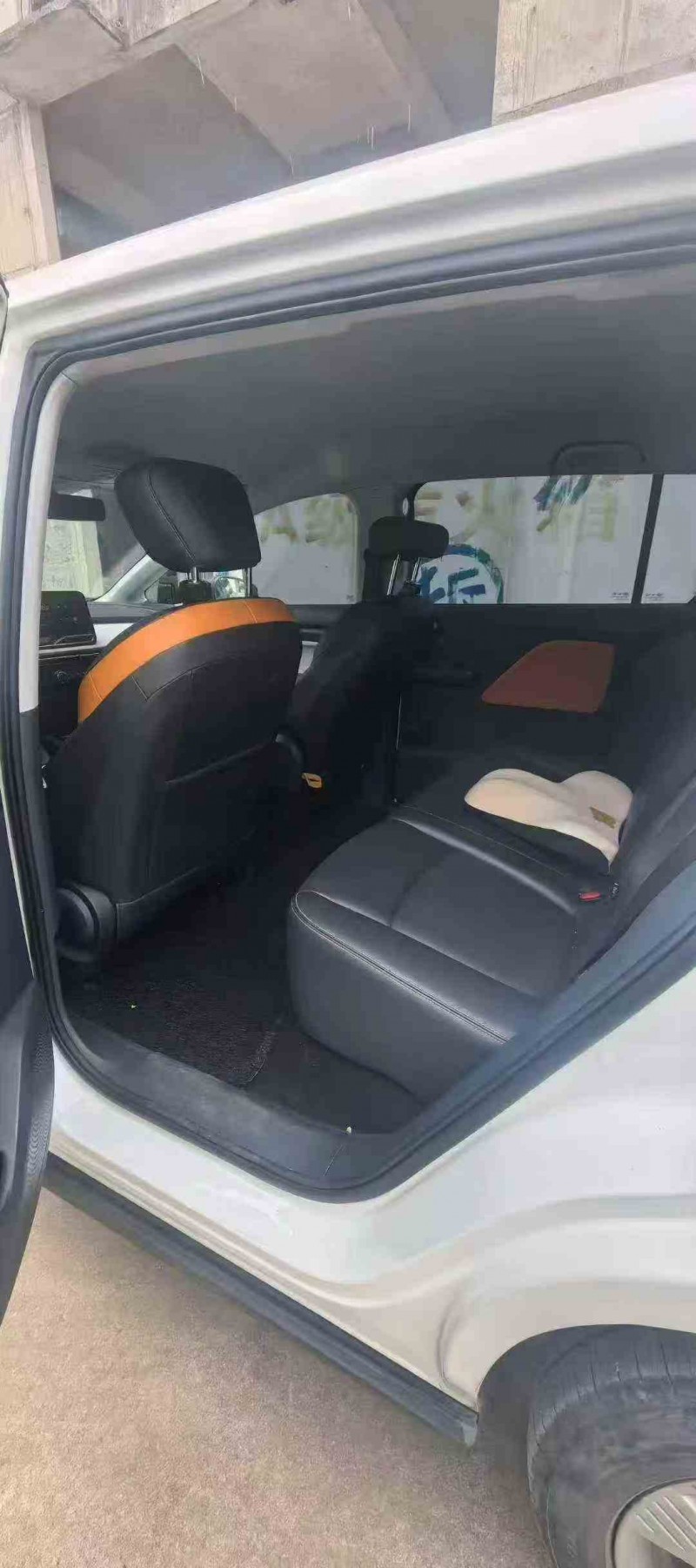 钦州24年奔腾E054