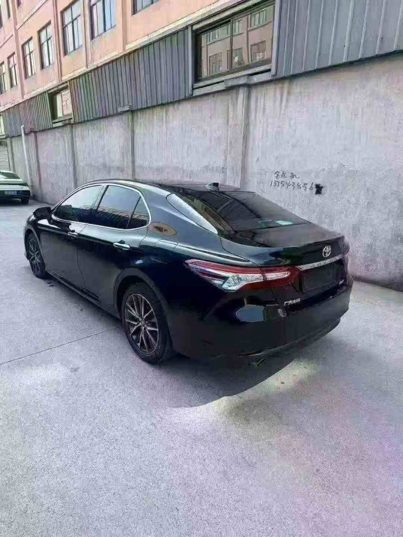 衢州22年丰田凯美瑞8