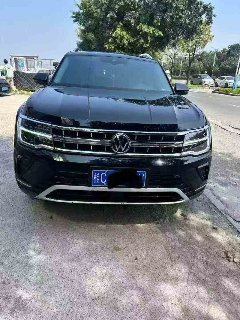 贵港22年大众途昂1