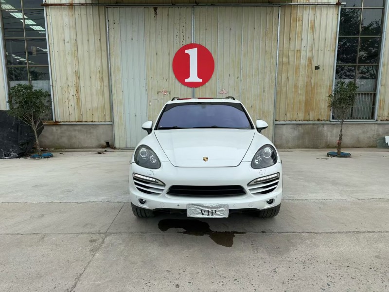 徐州13年保时捷卡宴1