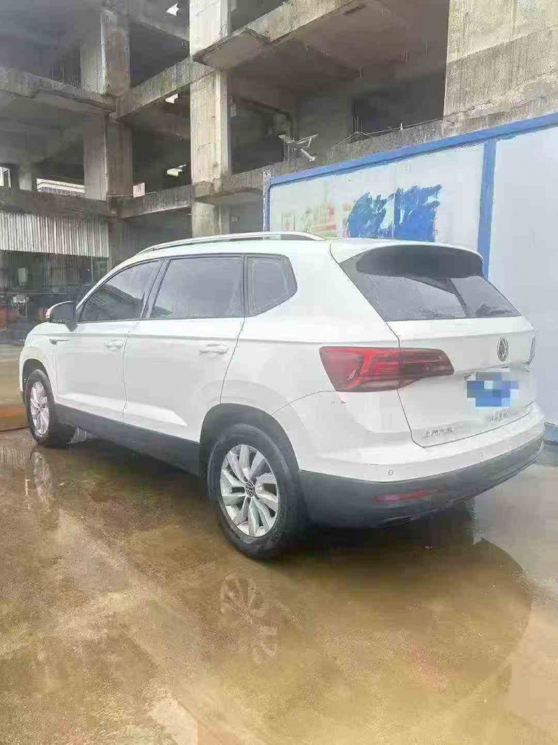 钦州22年大众途岳8