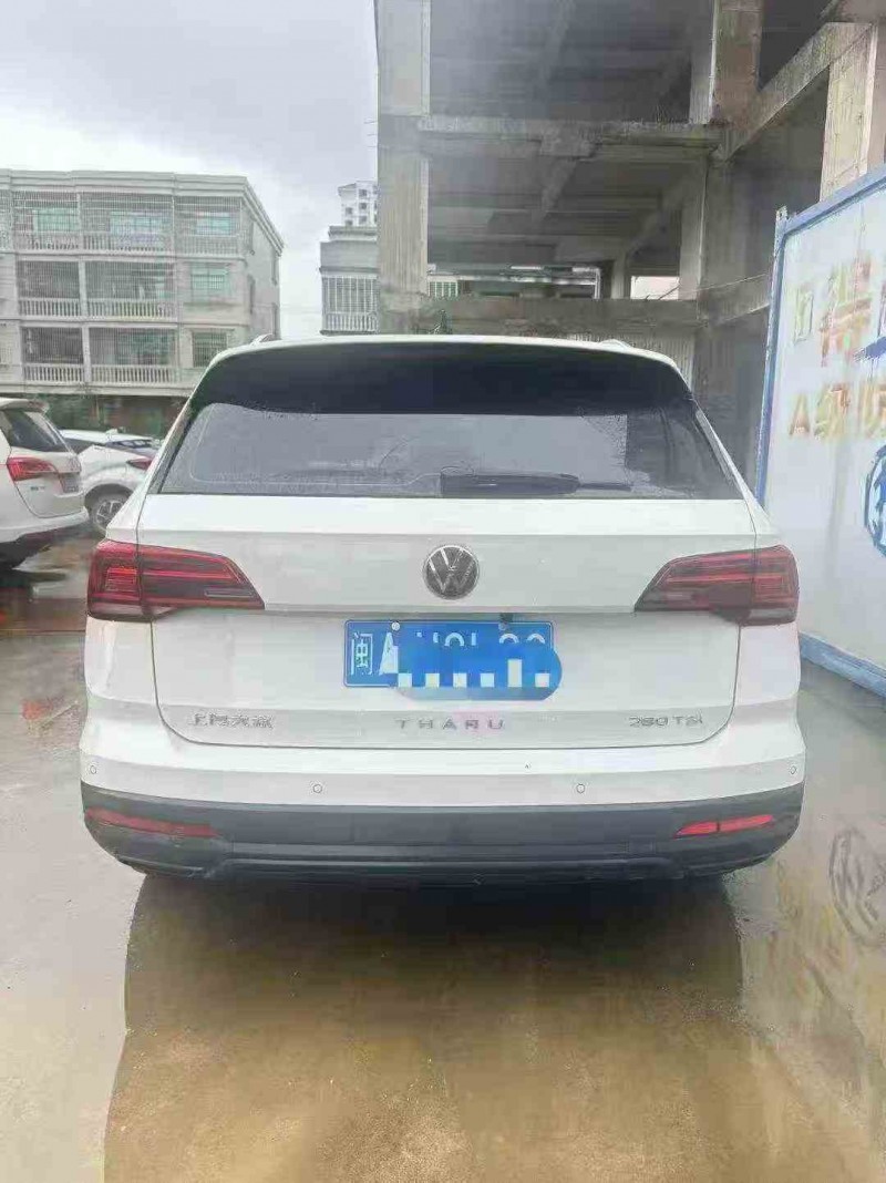 钦州22年大众途岳9