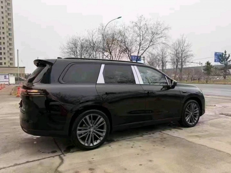 邢台25年零跑汽车C162