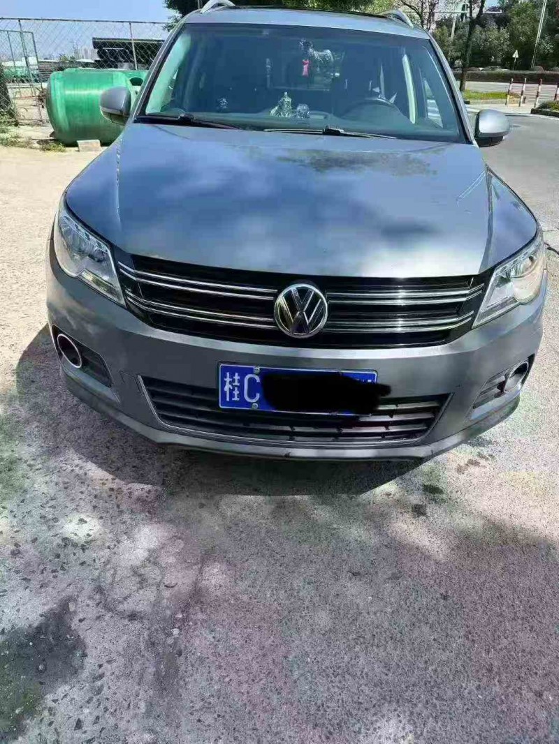 防城港12年大众途观1