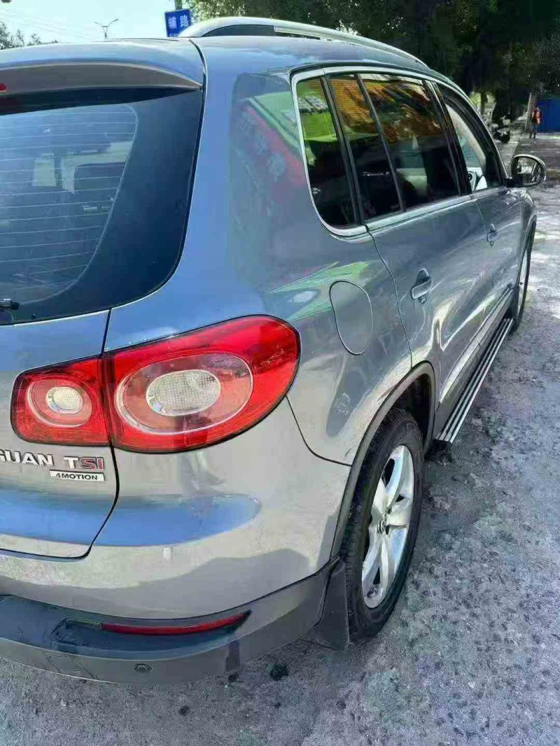 防城港12年大众途观8