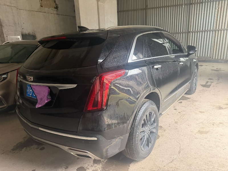 黄石21年凯迪拉克XT56