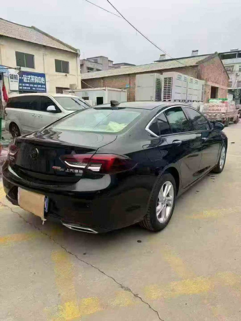 安阳20年别克君威7