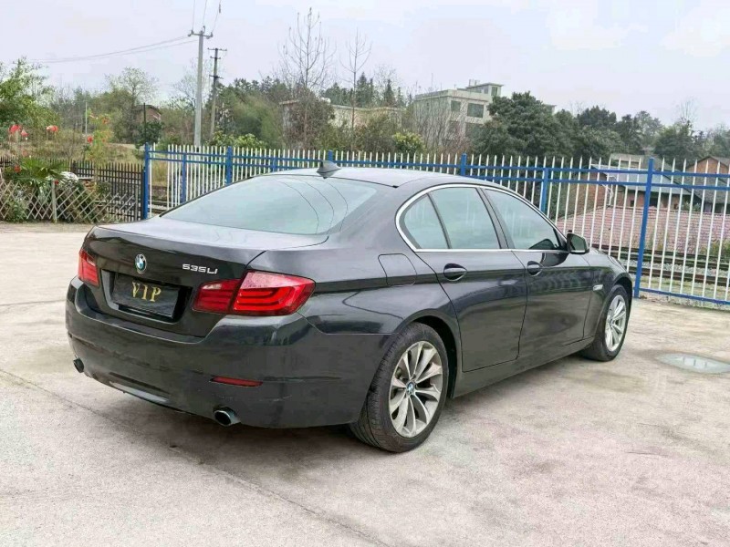 岳阳11年宝马5系8