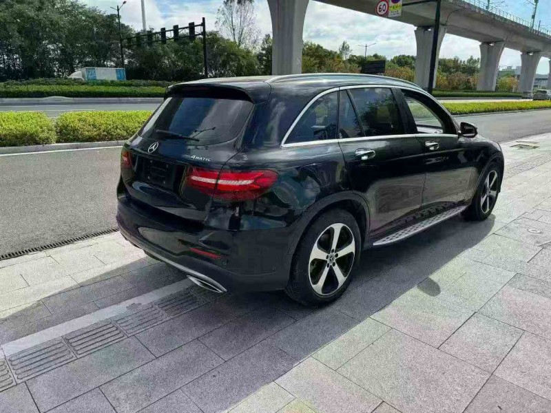 绍兴19年奔驰GLC9