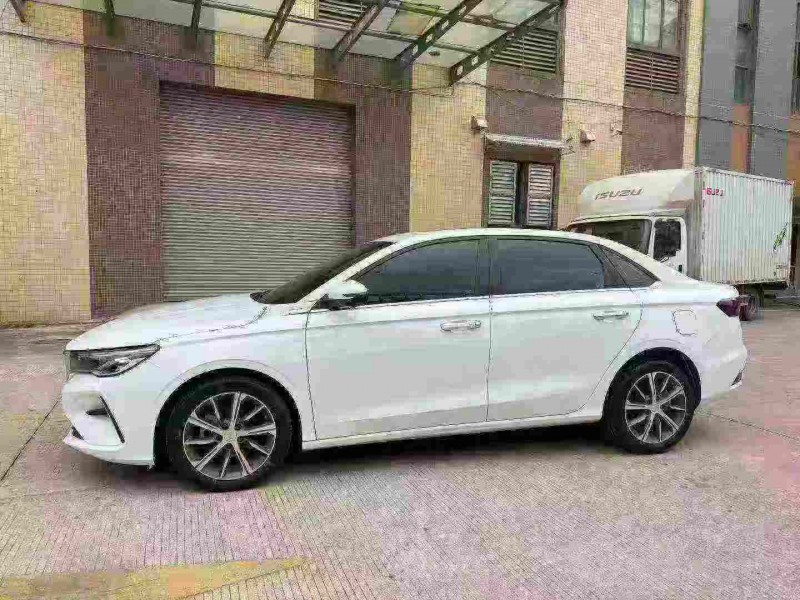 东莞23年吉利帝豪2