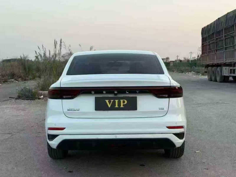 梧州23年吉利帝豪8