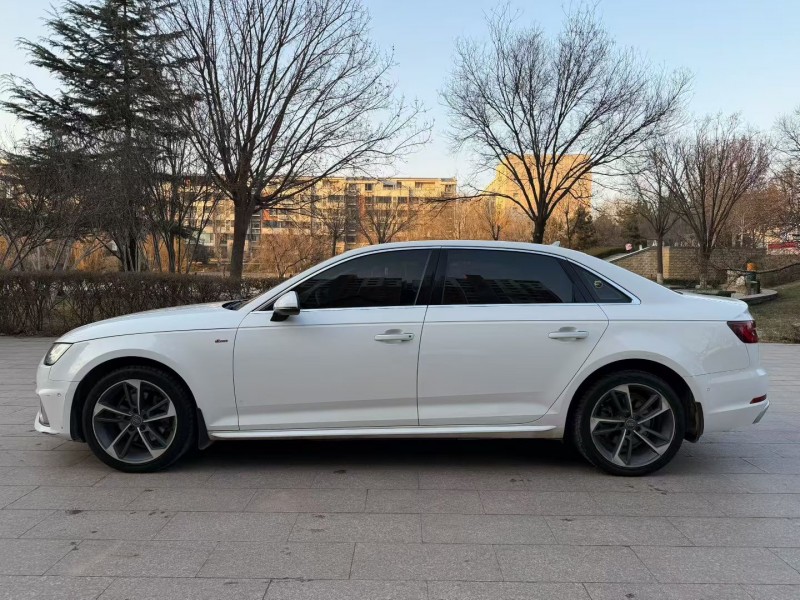 广州20年奥迪A4L5