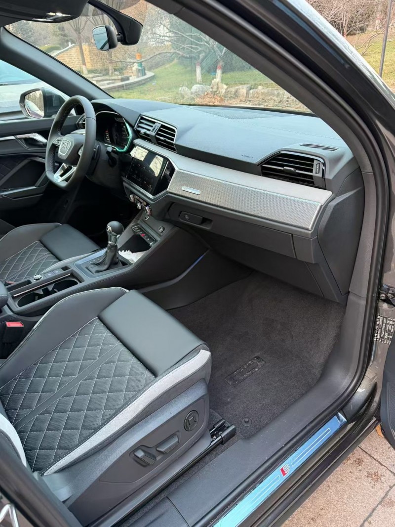 邢台25年奥迪Q36