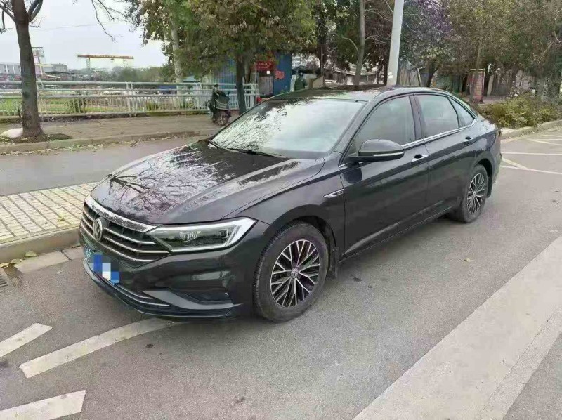 贵港20年大众速腾2