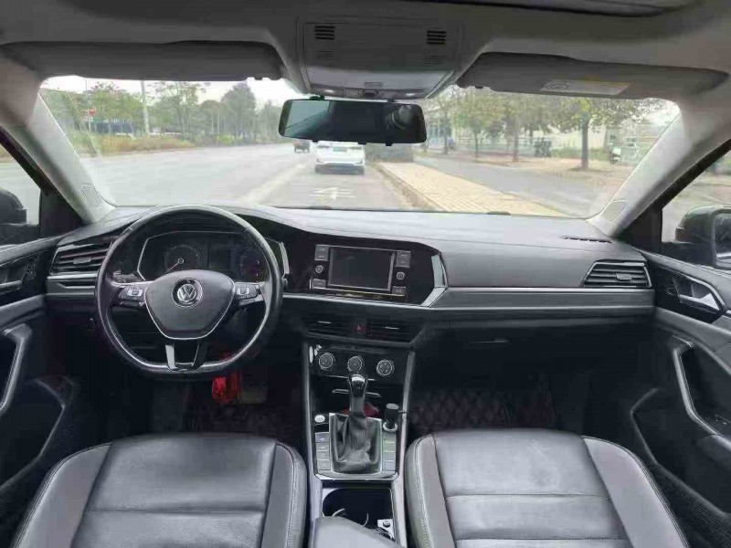 贵港20年大众速腾4