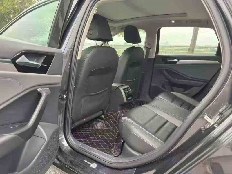 贵港20年大众速腾6