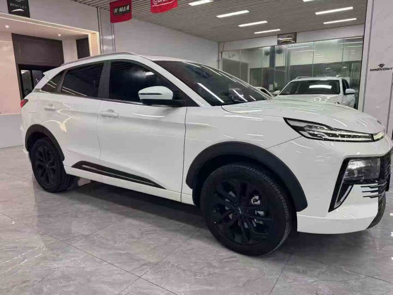 宜昌24年江淮QX3