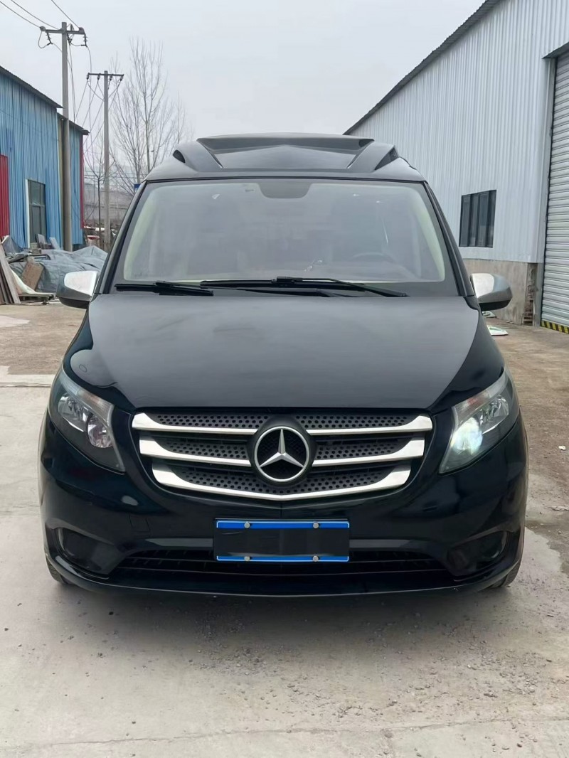 徐州17年奔驰威霆1