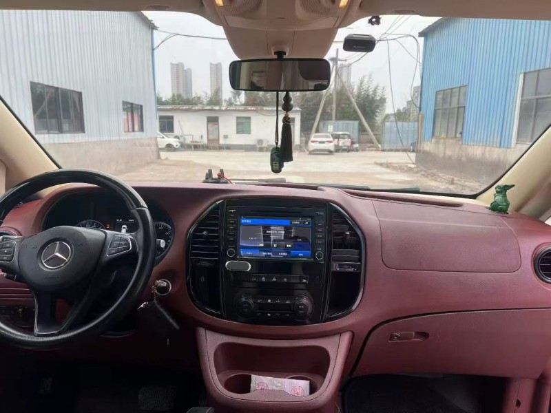 徐州17年奔驰威霆6