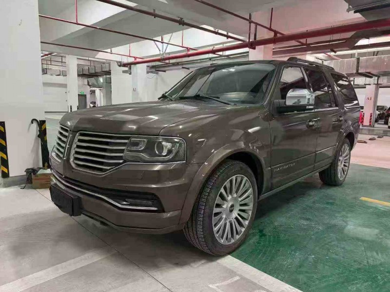 重庆17年林肯领航员2