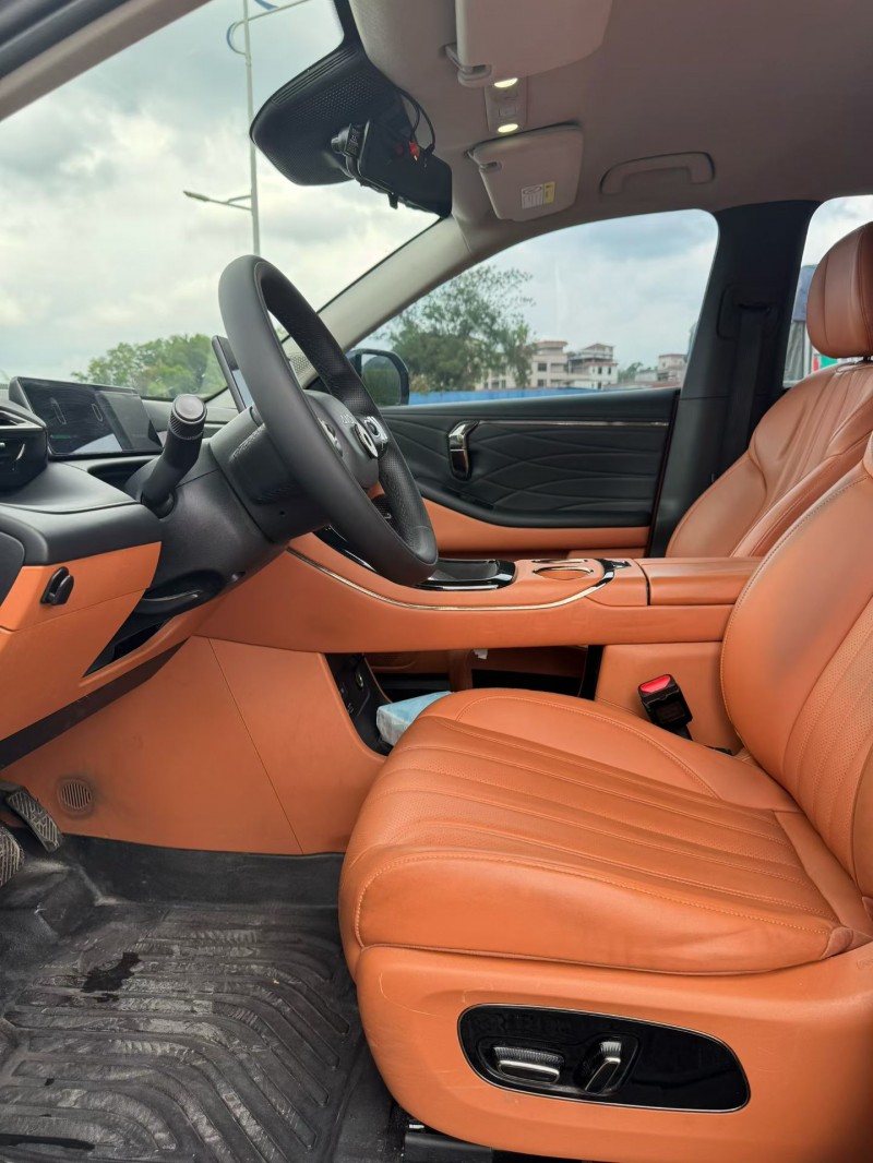 云浮25年传祺埃安V3