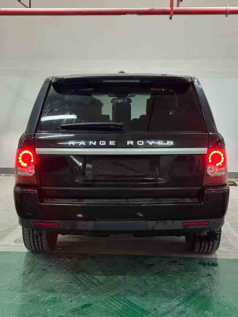 重庆12年路虎揽胜运动8