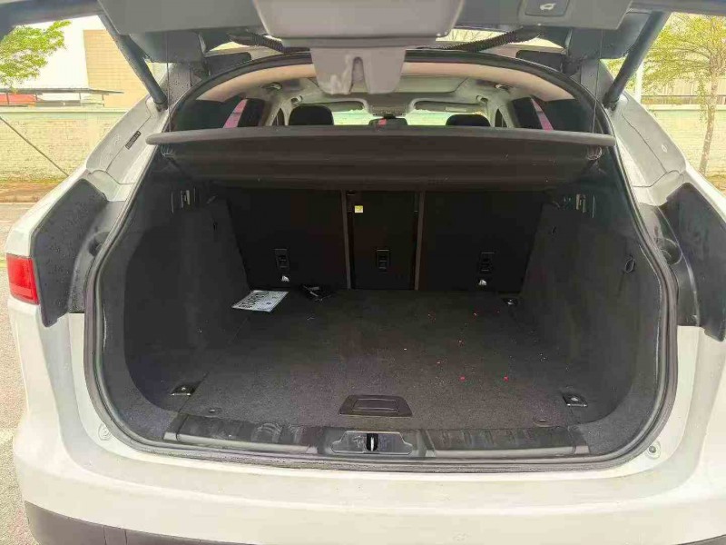 湛江16年捷豹F-PACE4