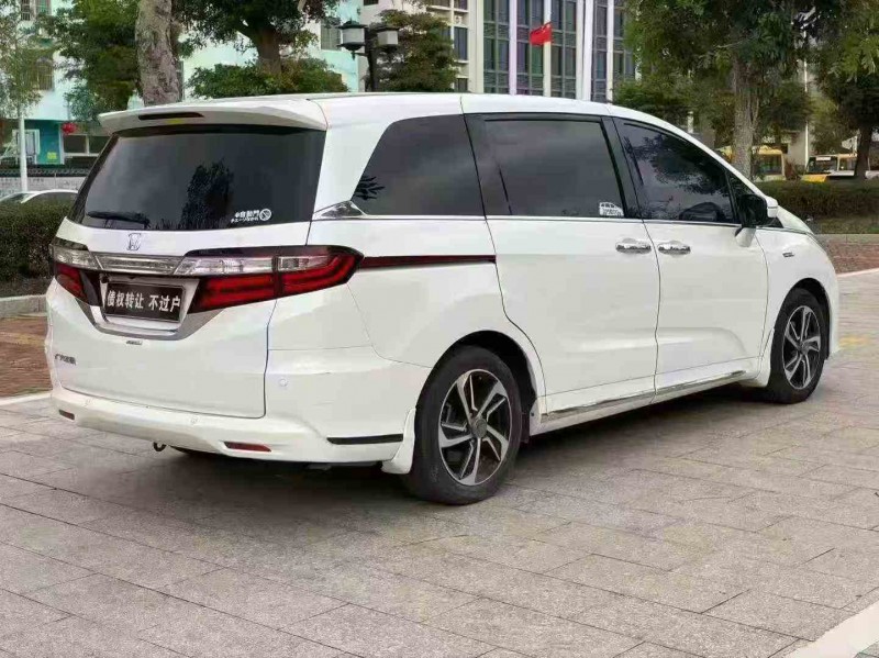 钦州17年本田奥德赛6