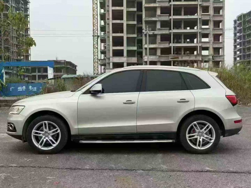 钦州17年奥迪Q55