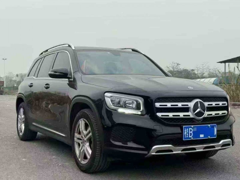 北海22年奔驰GLB2