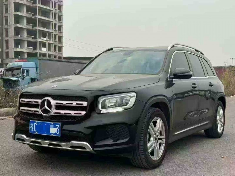 北海22年奔驰GLB3