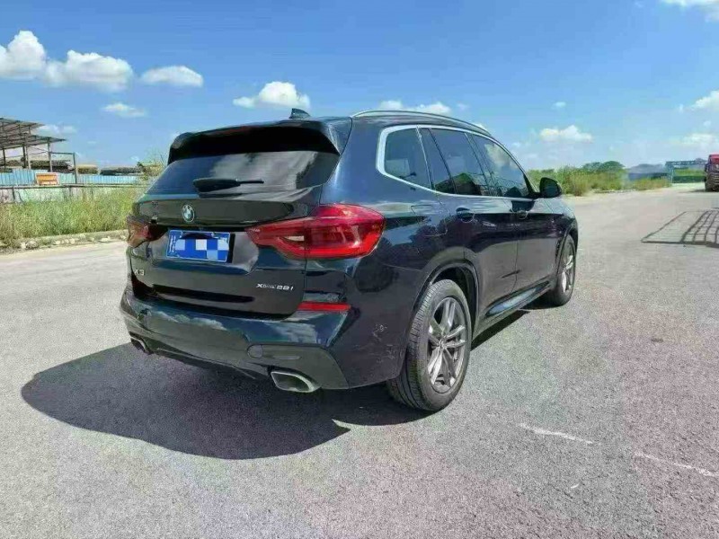 欽州21年寶馬X39