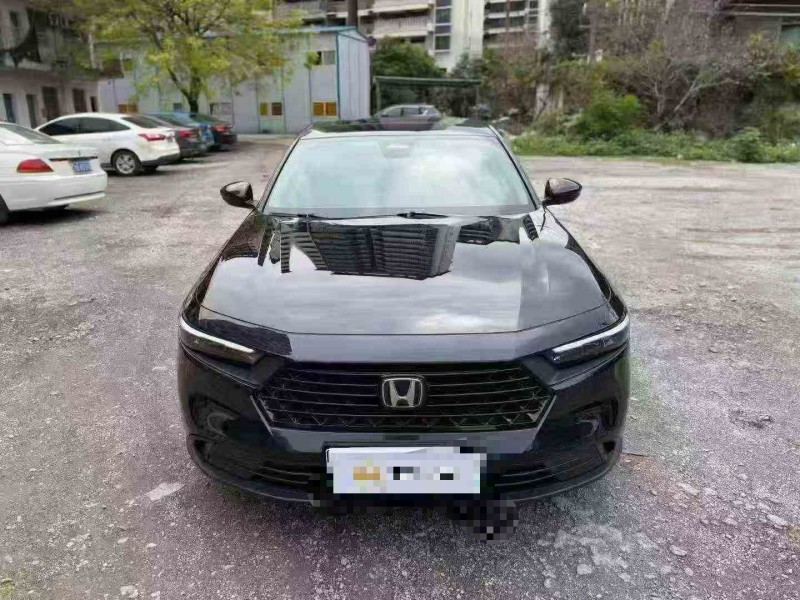 梧州25年本田雅阁1