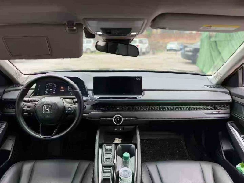 梧州25年本田雅阁5