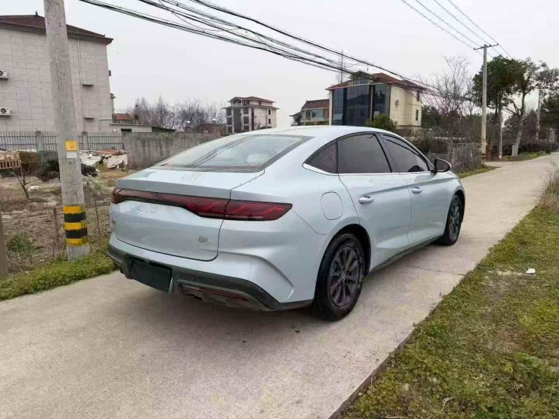 嘉兴24年比亚迪秦8