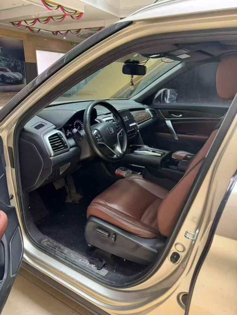 马鞍山18年本田URV4