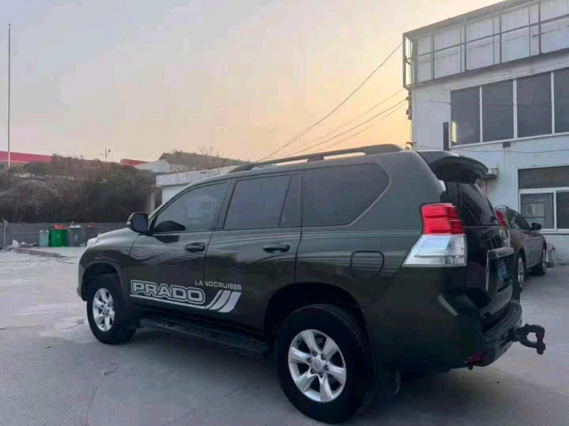 东营12年丰田普拉多5