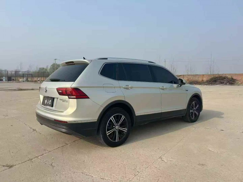 张家口19年大众途观7