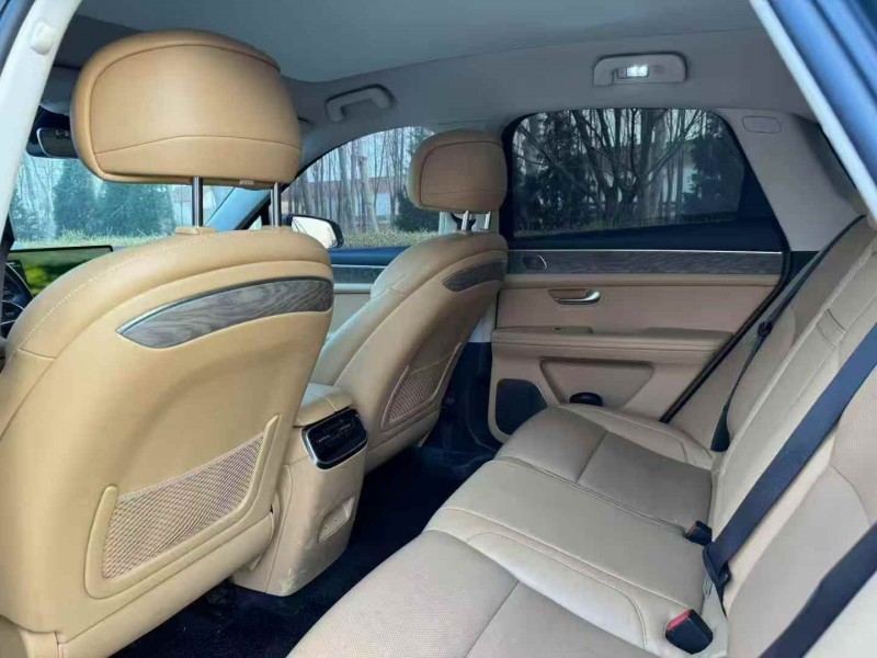 潍坊22年华为智选问界5