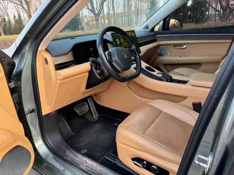 潍坊22年华为智选问界6