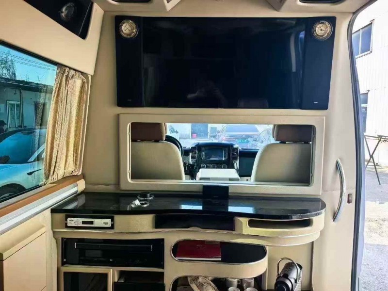 苏州16年奔驰斯宾特4