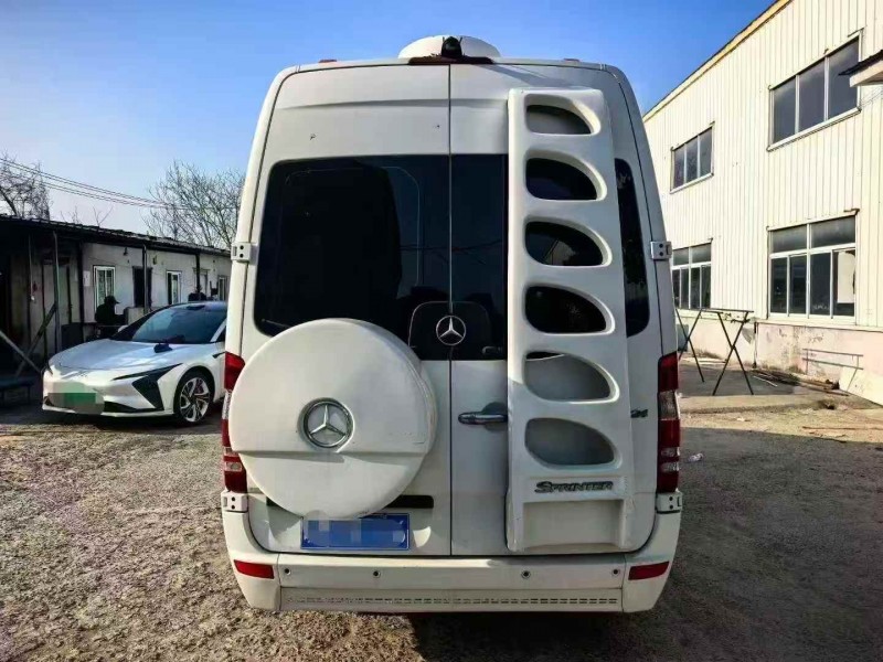 苏州16年奔驰斯宾特6