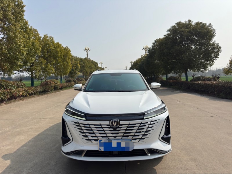 盐城24年长安汽车CS751