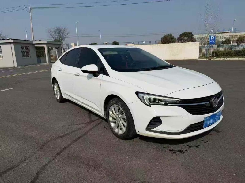 淮安20年别克威朗3