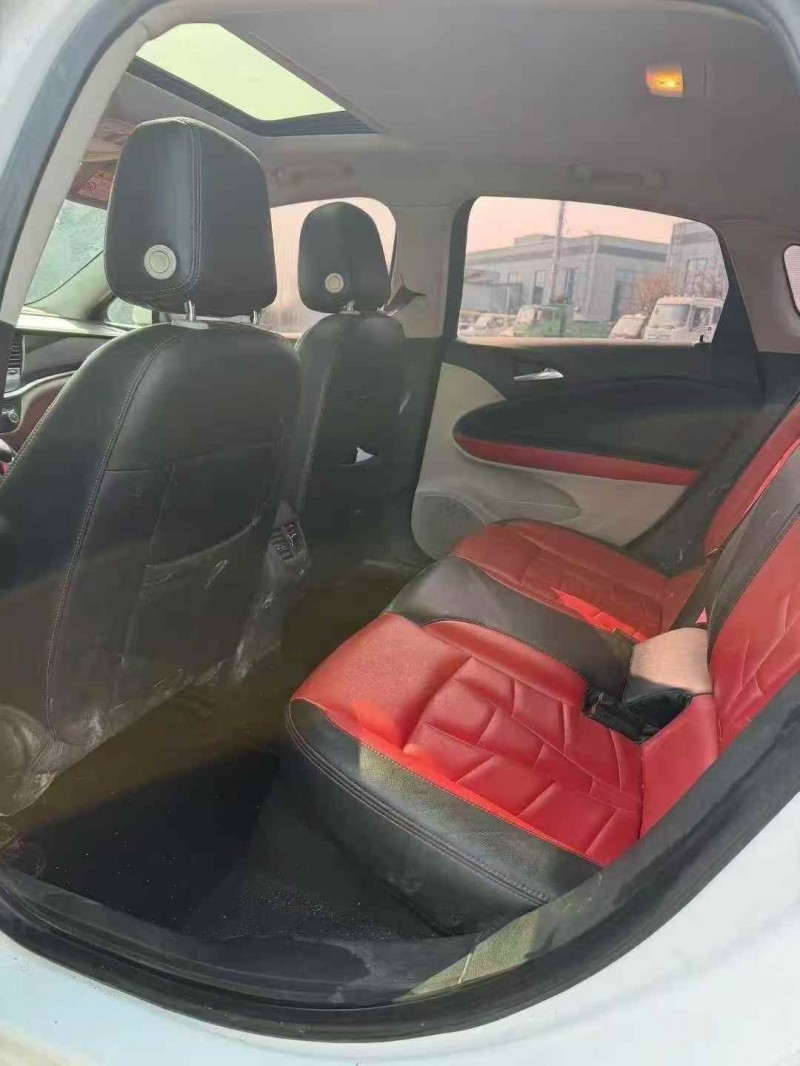 淮安20年别克威朗6