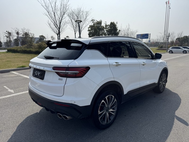 盐城19年吉利缤越5